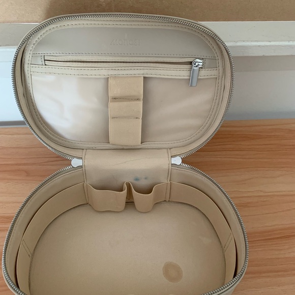 Monos Metro Cosmetic Case - Picture 3 of 8